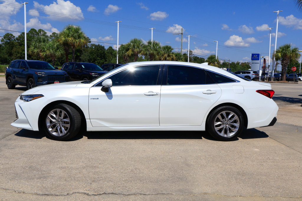 Used 2021 Toyota Avalon XLE w/ Moonroof Package FWD image 27