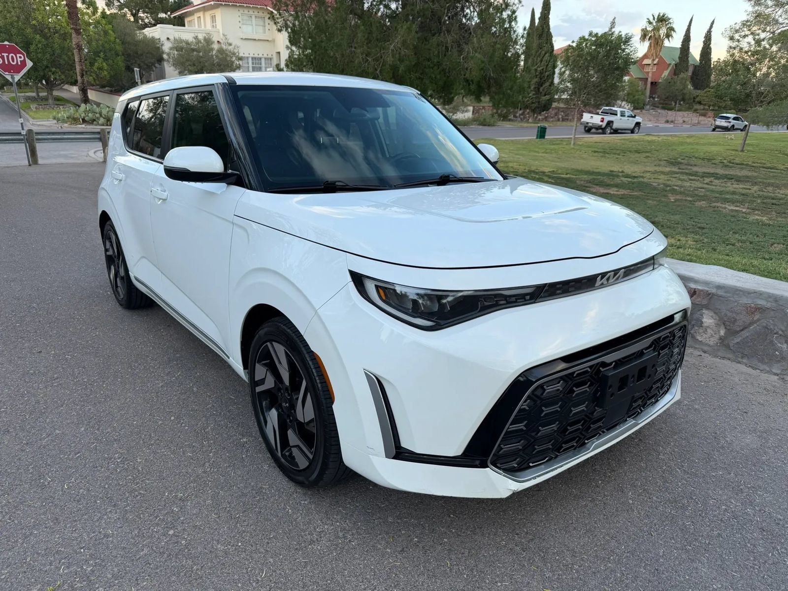 Used 2024 Kia Soul GT-Line w/ Option Group 020 FWD image 7