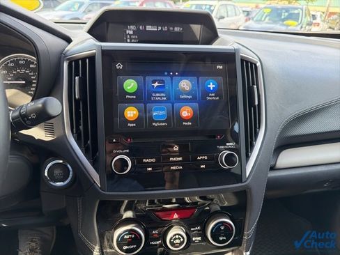 Used 2023 Subaru Forester Limited image 40