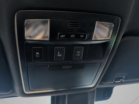 Used 2018 Toyota Tacoma 4x4 Double Cab image 35