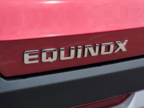 New 2026 Chevrolet Equinox LT w/ Safety and Technology Package FWD image 6