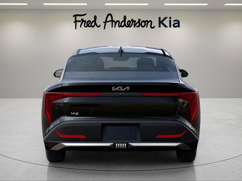 New 2025 Kia K4 LXS image 5