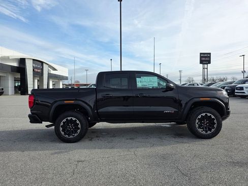 New 2026 GMC Canyon AT4 image 9