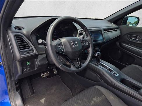 Used 2020 Honda HR-V Sport image 9