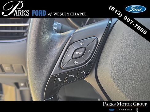 Used 2021 Toyota C-HR XLE image 27