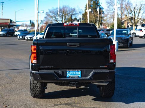 New 2026 Chevrolet Colorado ZR2 w/ Off-Road Front Bumper Package AWD/4WD image 13