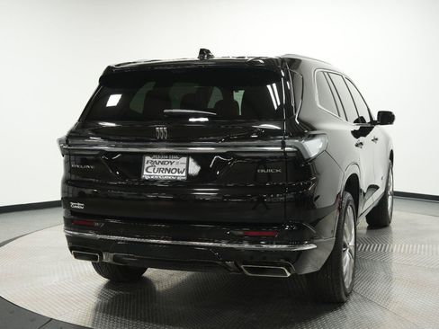 Used 2026 Buick Enclave Avenir w/ Super Cruise Package FWD image 7