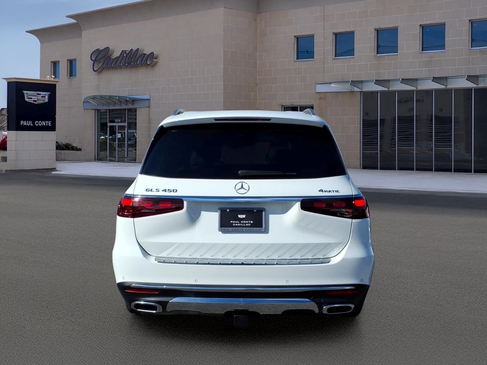 Used 2025 Mercedes-Benz GLS 450 4MATIC image 5