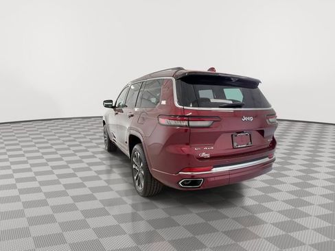 Used 2021 Jeep Grand Cherokee L Overland w/ Luxury Tech Group IV AWD/4WD image 9
