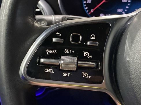 Certified 2022 Mercedes-Benz GLC 300 4MATIC image 11