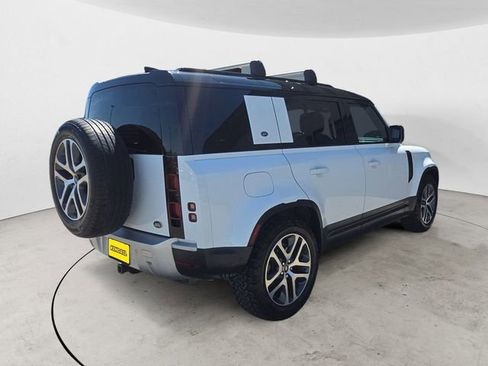 Used 2020 Land Rover Defender 110 HSE AWD/4WD image 5