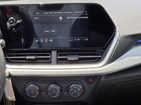 New 2026 Chevrolet Trax LS FWD image 8