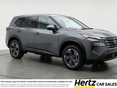 Used 2025 Nissan Rogue SV
