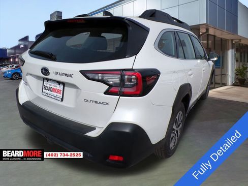 Used 2025 Subaru Outback image 9