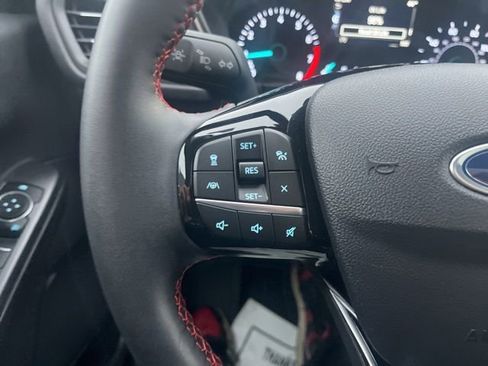 Used 2022 Ford Escape SEL w/ SEL Stealth AWD Package image 33