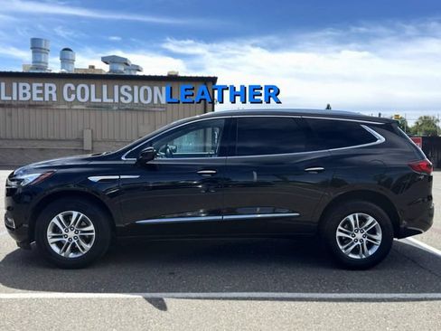 Used 2018 Buick Enclave Essence FWD image 8