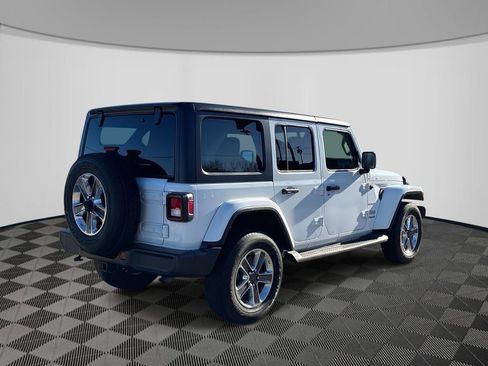 Used 2022 Jeep Wrangler Unlimited Sahara image 7