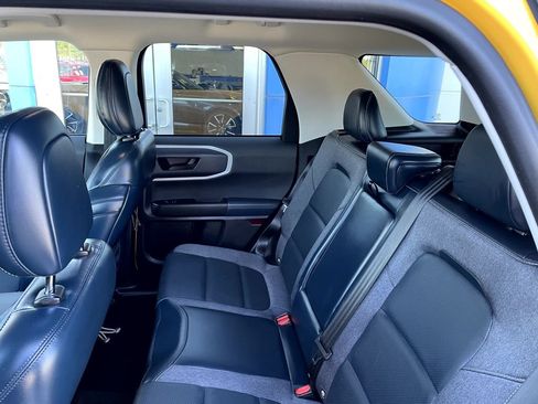 Used 2022 Ford Bronco Sport Outer Banks w/ Tech Package AWD/4WD image 11