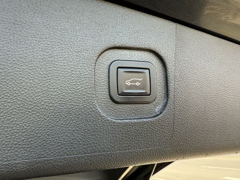 Used 2014 GMC Terrain Denali w/ Cargo Package image 22