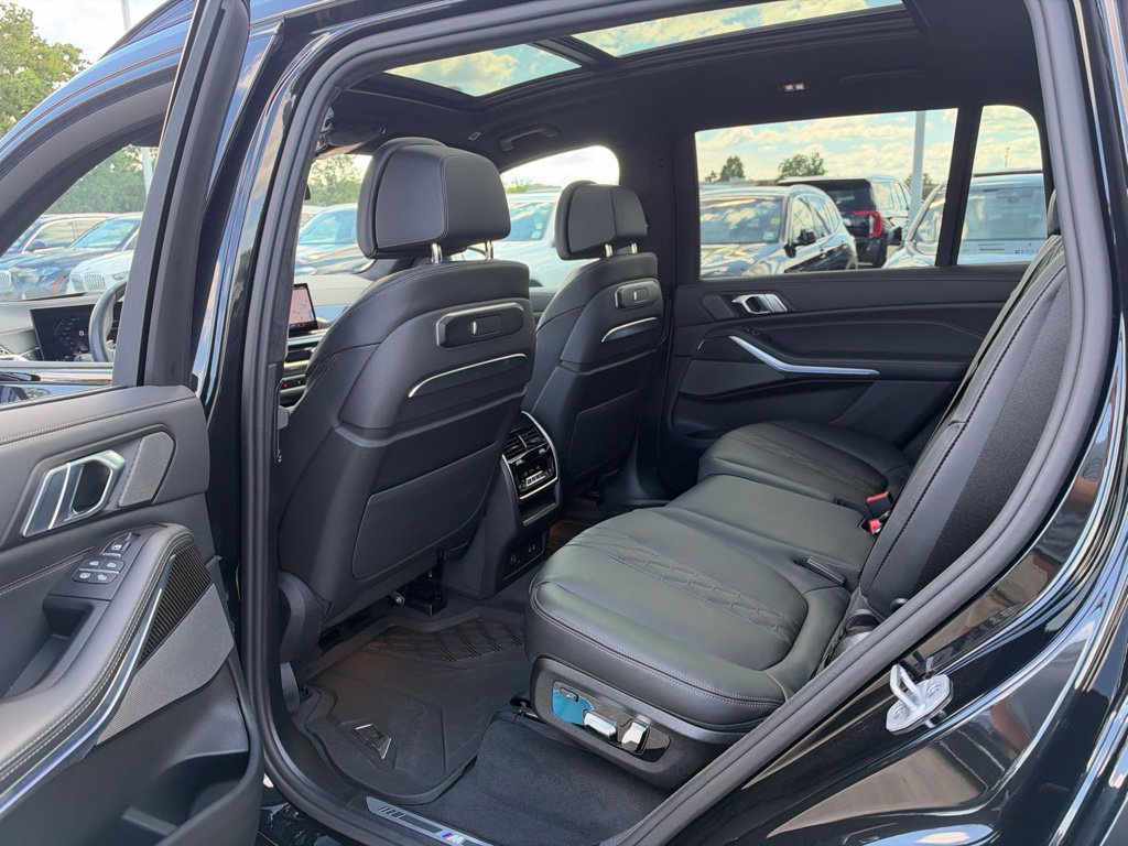 Certified 2026 BMW X7 M60i AWD/4WD image 22