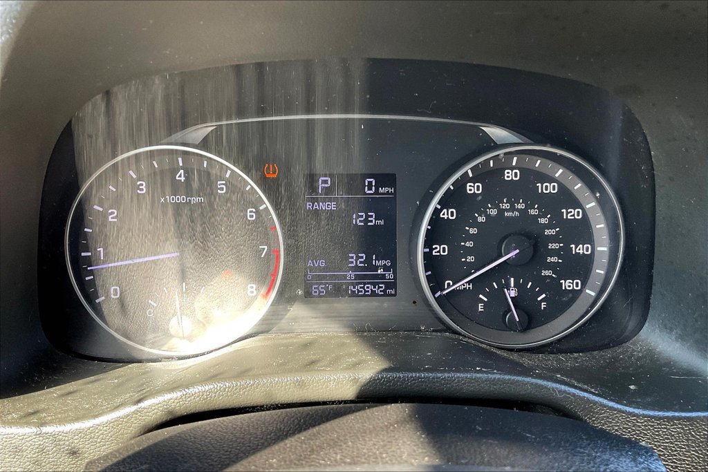 Used 2017 Hyundai Elantra SE FWD image 13