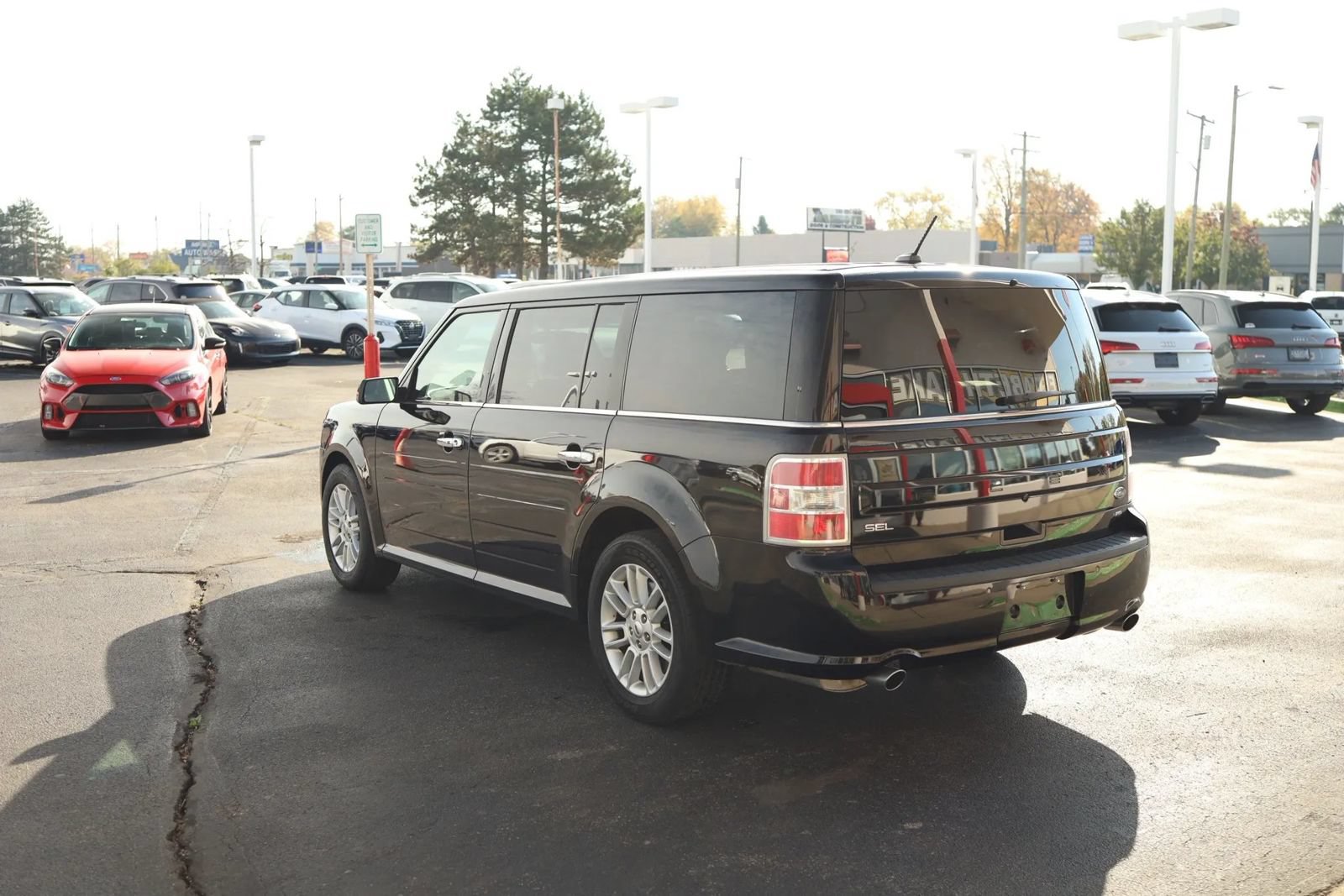 Used 2019 Ford Flex SEL w/ Equipment Group 202A AWD/4WD image 8