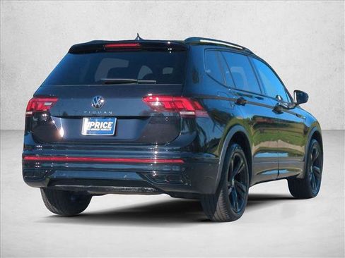 Used 2024 Volkswagen Tiguan SE R-Line FWD image 5