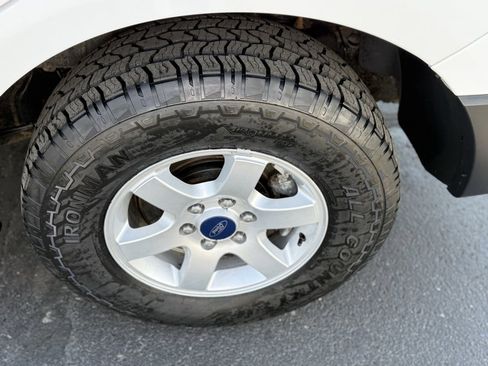 Used 2017 Ford Expedition XL w/ Equipment Group 101A image 6