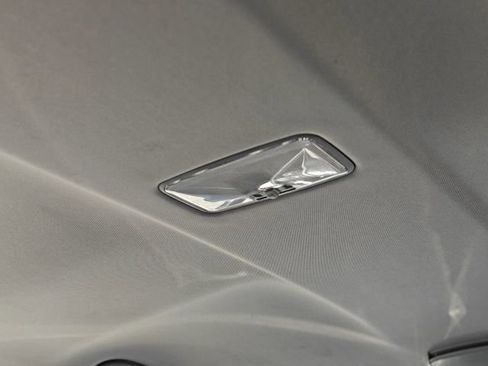 Used 2022 Toyota Camry SE FWD image 36