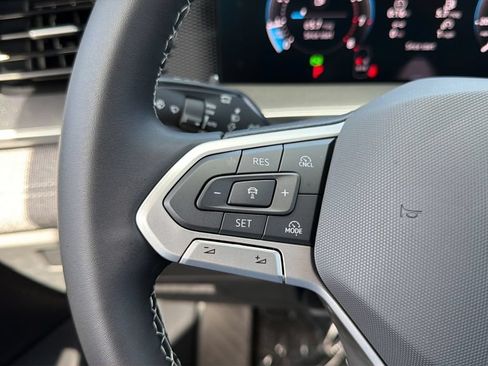 New 2026 Volkswagen Tiguan S FWD image 23