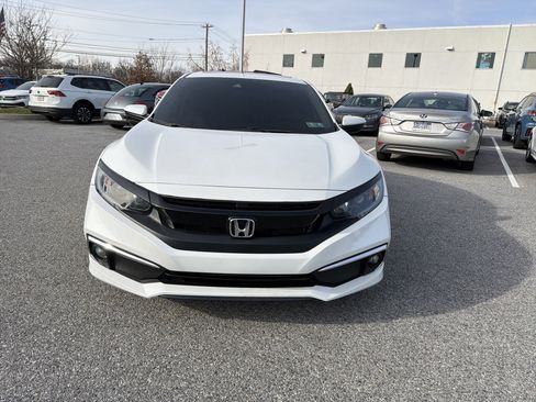 Used 2020 Honda Civic EX image 2