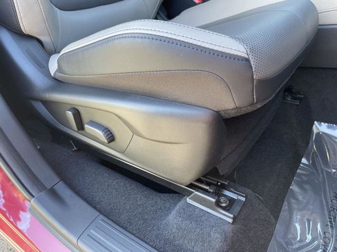 Used 2025 Subaru Forester Limited w/ Popular Package #1 image 17