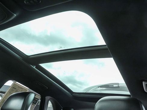 Used 2019 Lincoln MKC Reserve w/ MKC Technology Package FWD image 31