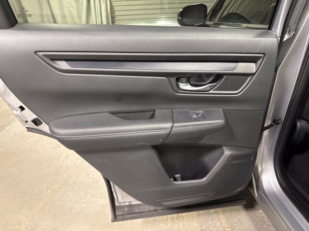 Used 2024 Honda CR-V LX image 17
