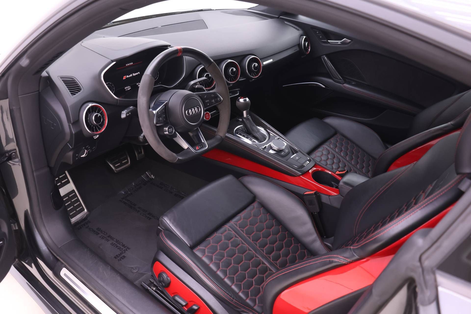 Used 2019 Audi TT RS w/ Technology Package AWD/4WD image 6