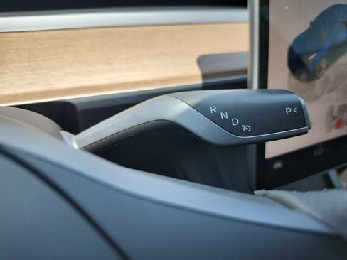 Used 2022 Tesla Model 3 Long Range AWD/4WD image 23