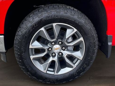 New 2026 Chevrolet Silverado 1500 LT w/ All Star Edition Plus image 13