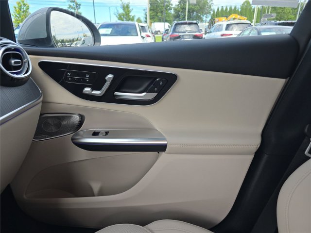 New 2026 Mercedes-Benz GLC 300 4MATIC image 23