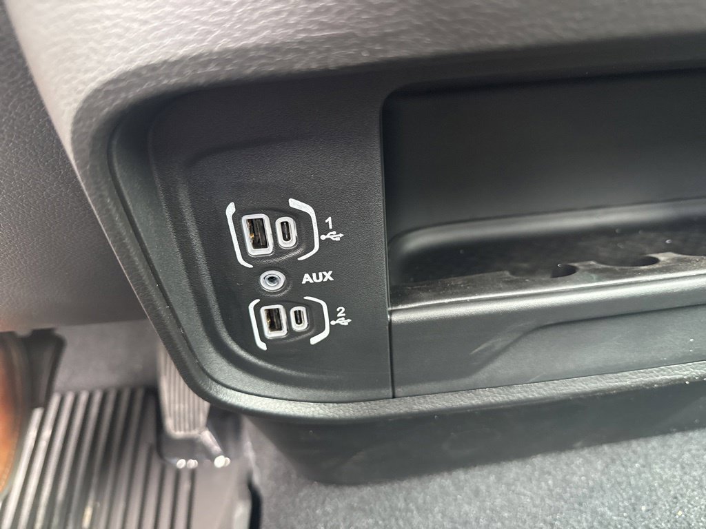 Certified 2025 RAM 2500 Tradesman AWD/4WD image 23
