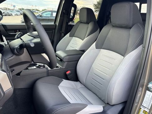 New 2025 Toyota Tacoma TRD Sport image 12