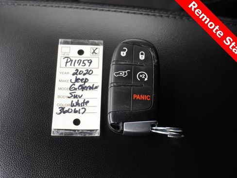 Used 2020 Jeep Grand Cherokee Altitude image 31