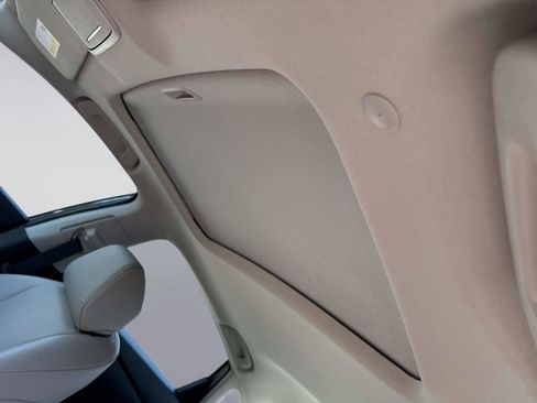 Certified 2025 Honda Accord EX-L image 22