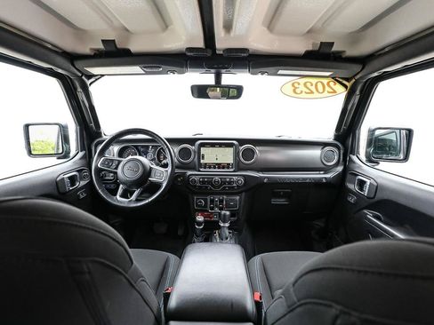 Used 2023 Jeep Wrangler Unlimited Rubicon 4xe w/ Steel Bumper Group AWD/4WD image 25