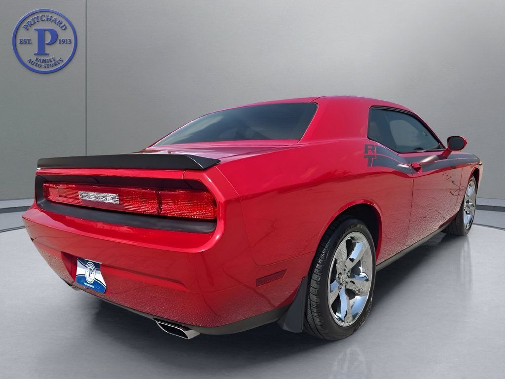 Used 2012 Dodge Challenger R/T Plus RWD image 7