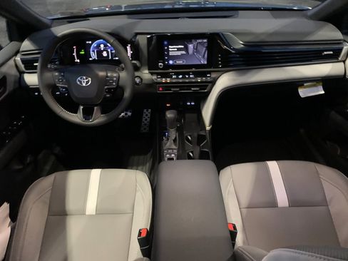 New 2026 Toyota Camry SE image 16