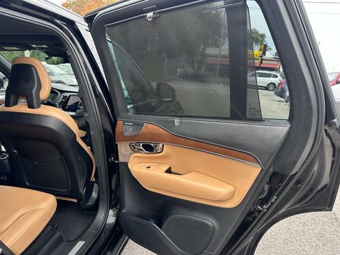 Used 2017 Volvo XC90 T6 Inscription w/ Vision Package image 43