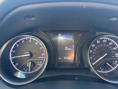 Used 2023 Toyota Camry SE image 21