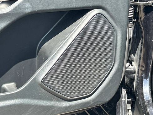 Used 2023 Ford Explorer XLT w/ Equipment Group 202A image 17