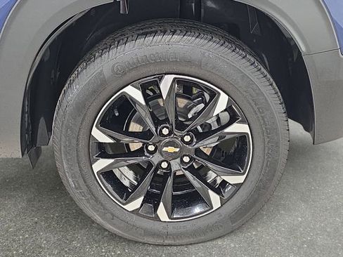 Used 2023 Chevrolet TrailBlazer LT w/ Convenience Package AWD/4WD image 30