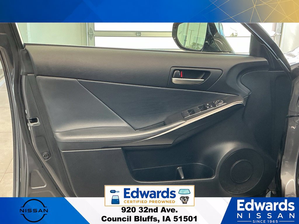 Used 2022 Lexus IS 350 F Sport AWD/4WD image 18